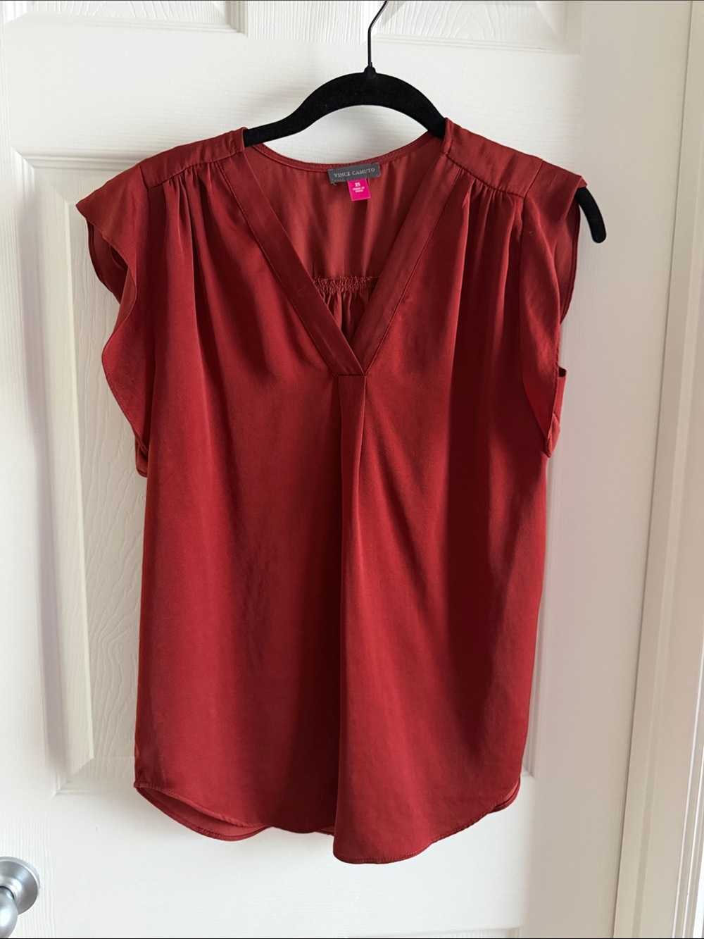 Vince Camuto Rust Red Cap Sleeve V-Neck Blouse